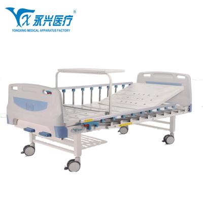 China Yongxing A04-017 Two Adjustable Manual Function Bed Hospital Nursing Used Cheap Medical Manual Hospital Bed For Sale for sale