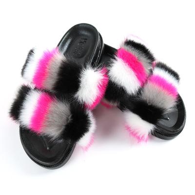 China Cushioning Fluffy Flat Sandals Female Cute Fluffy House Home Shoes Wholesale Women Fox Fur Slides for sale