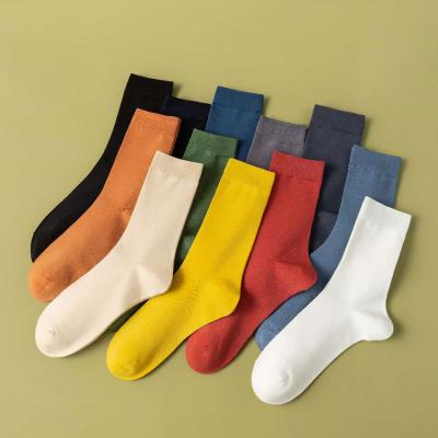 China Nice Sport Quality Non-slip Durable Men's Sport Drying Woven Sports Customized Sports Mens Tube Socks for sale