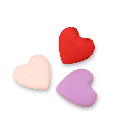 China Handsome Love Heart Shape Silicone Pocket Side And Fashion Cosmetic Mirror for sale