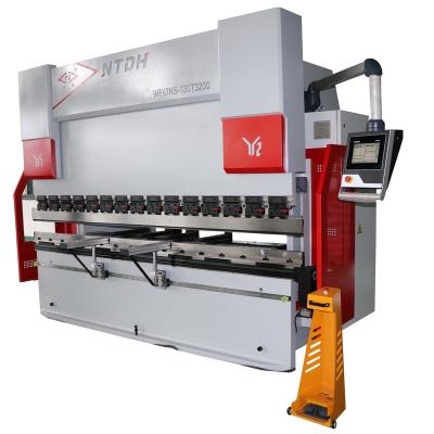 China Metal Bending WE67KS-130T3200 CNC Servo Press Brake  metal Plate Bending Machine Energy saving automatic plate bending machine hydraulic press for sale