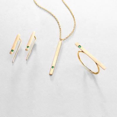 China Nickel Free Simple Bar Shaped Set Natural Emerald Necklace Earring Ring Set 14K Solid Gold 3PCS Jewelry Set for sale