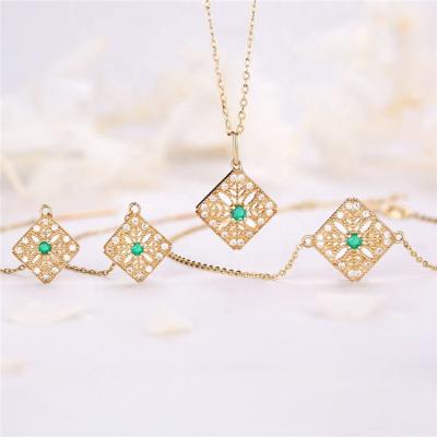 China Nickel Plated Free Tasty Natural Green Pendant Set Women's High Quality Solid Gold Jewelry Set 5A CZ Bracelet Earrings Jewelry for sale