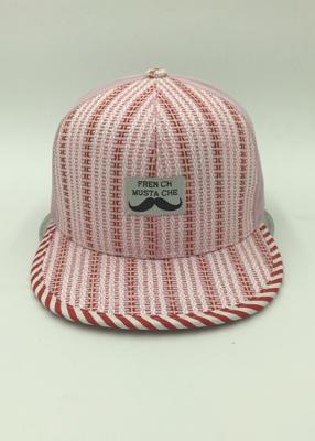 Chine Rayé occasionnel de sports de chapeaux de Snapback de maille d'effort de filles/de chapeaux Snapback de rose à vendre