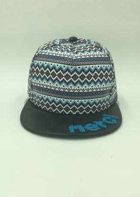 Cina Cappucci di cuoio casuali di Snapback di sport del bordo piano per gli uomini/plaid geometrico delle donne piccolo in vendita