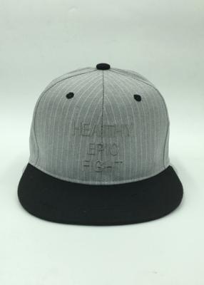 Chine Le base-ball Snapback simple couvre des sports rayés que 3D a soufflés broderie dehors à vendre