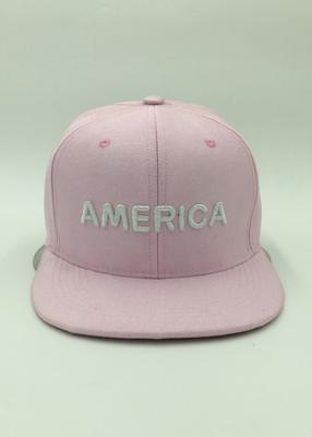 Chine La jeunesse Snapback simple à plat rose couvre le tergal 100% pour le base-ball extérieur à vendre