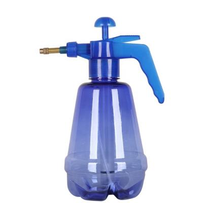 China Wholesale 1.5L Durable Hand Held Watering Can Manual Plastic Air Pressure Gardening Sprayer for sale