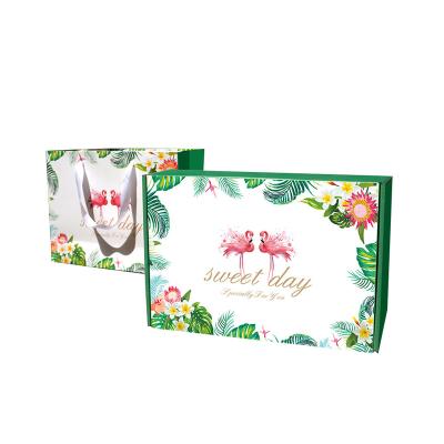 China Recyclable Promotional Cheap Hot Sale Paper Box Gift Box Packaging Box for sale