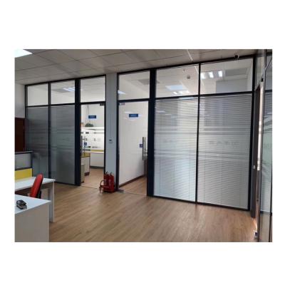 China Contemporary aluminum venetian shades between integral glass shades with tempered glass for sale