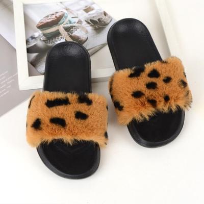 China Wholesale Lightweight Fur Women's Furry Hairy Shoes Bag Ladies Non-slip Flat Slippers Summer Women's Colorful Fur Sandals for sale