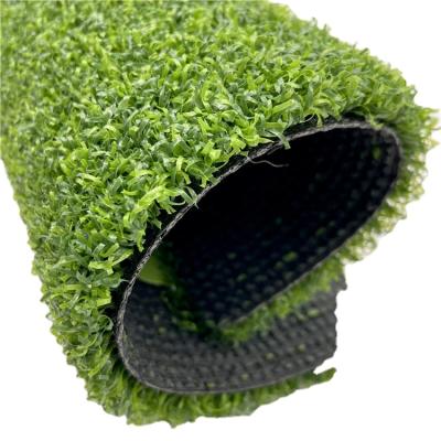 China Eco-friendly PE UNI and Flat Surface Golf Mat Artificial Grass for Golf Court Baseball Grass for sale