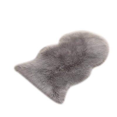 China Europe Style Faux Sheepskin Chiffon Blanket Faux Fur Floor Rug Non Slip Popular Gray Luxury Soft Faux Sheepskin Sheepskin for sale