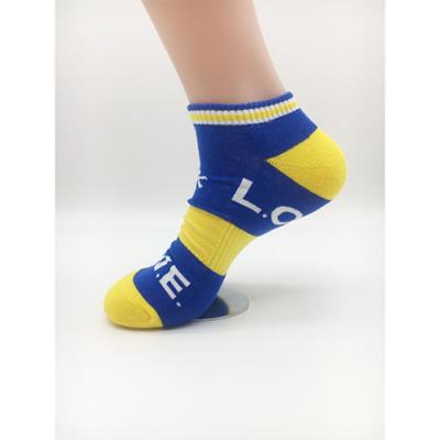 China 2022 Fashionable Winter Socks Men Sports Elite Sports Cotton Breathable Good Quality Running Socks for sale