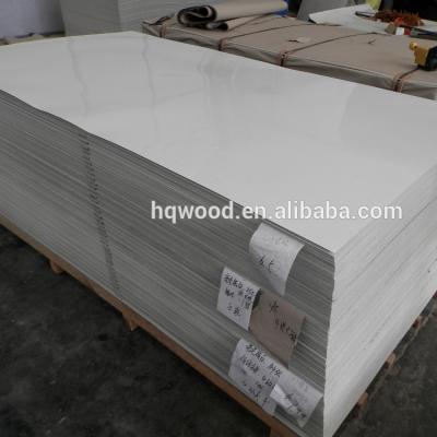 China Cheap Mix Glue 1220*2440*0.5mm High Glossy White Formica Laminate for sale