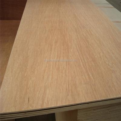 China Exterior plywood /Bintangor hardwood/commercial cedar plywood /meranti pencil for sale