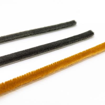 China Apartment Door Window Brush Seal Pile Weather Strip Brush Pil  Long-Lasting for sale