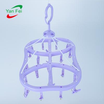 China Fashionable Hangers Drip Hanger with Plastic Hanger Clip 22 Sock Clip for sale