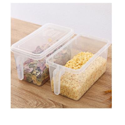 China Modern high quality kitchen refrigerator food transparent sealed plastic storage box with handle for sale