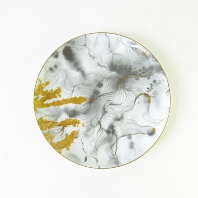 China Sustainable Gold Marbled Porcelain Plate Heat Resistant Hotel Steak Dish for sale