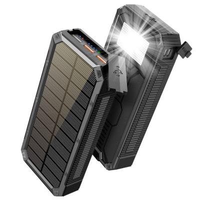 China Build in Compass Solar Cargador De Bateria Carga Scam Panel Solar Ip66 Battery Charger Waterproof Power Bank 10000Mah 20000Mah 125mmx125mm for sale