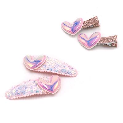 China Fashionable Creative Heart Shape Cute Baby Kids Hair Accessories 2pcs/set Sparkle Glitter Hair Clips Set for sale