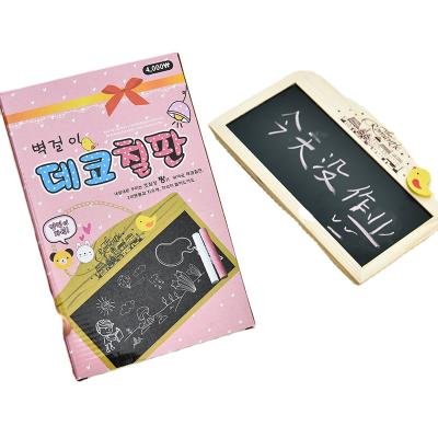 China Wooden Play Drawing Draw and Wash Mini Small Magnetic Hanging Double Sided Painting Board and Message Board for sale