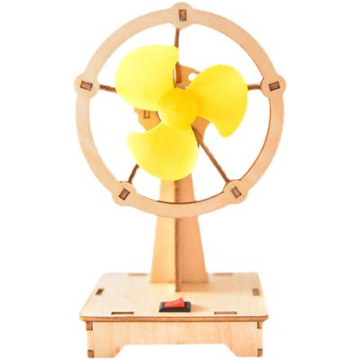 China Electric Toy Diy Toys Early Learning Technology Kit Wooden 3d Model Experiment Assemble Toy Head-shaking Fan for sale