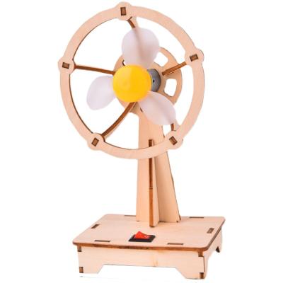 China Hot Sale Model Assembly Toy Amazon Diy Electric Wooden Fan For Kids Physics Toys In Educational Science for sale