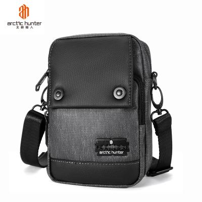 China 2021 Polyester Fashion Men's Shoulder Bag Mini Money Mobile Phone Shoulder Pocket Bag Small Small for sale