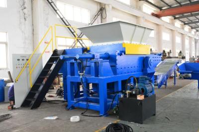 China Woven Bag Single Shaft Shredder 380 V / 50 Hz Low Energy Consumption for sale