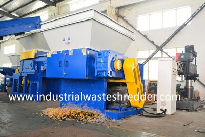 China XR1300 Die Materials Plastic Lumps Shredder Length 1350mm 75KW Motor for sale