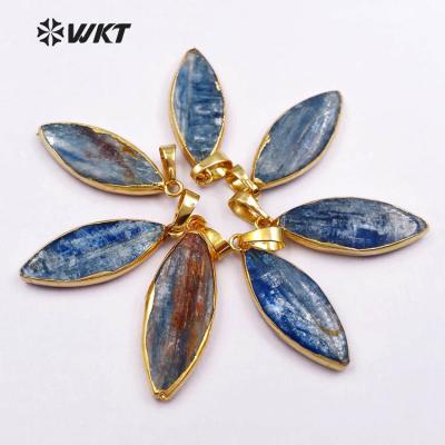 China Wholesale Romantic Natural Raw Kyanite WT-P574 Blue Stone Pendant Gold Dipped Stone Pendant for sale