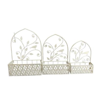 China Cheap Unique American Style S/3 White Metal Decorative Wall Planter Holder and Tool Rack for sale