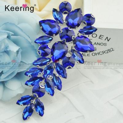 China Latest Trendy Wholesale Colored Crystal Butterfly Rhinestone Flower Brooch Flower Jewelry For Wedding WBR-1742 for sale