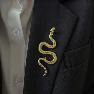 China 2021 Fashion Accessories Banquet Environment Friendly Top Selling Badges Pins Spider Pin Snake Brooch Pin For Men for sale