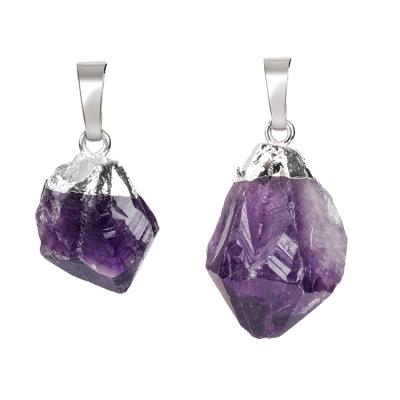 China CLASSIC Fashionable Elegant Natural Rough Purple Quartz Crystal Necklace Amethyst Yase Pendant Charms for sale