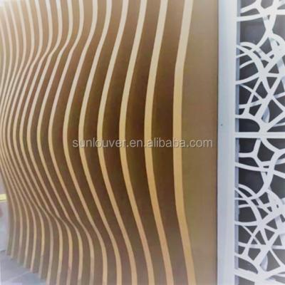 China Customized Contemporary Metal Curve Twist Bending Facade Cladding Used As Wall Panel In Wood Grain Color for sale