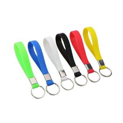 China Custom Silicone+Metal Car Styling Silicone Car Key Chain Women Motorcycle Man Key Chain Ring Silicone Keychain for sale