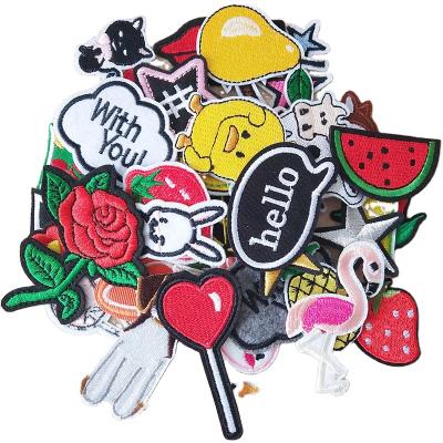 China Hot Sale Fashion New Design Handmade Cartoon Animal Woven Patches Iron On Clothes Rose Flower Custom Patches for sale