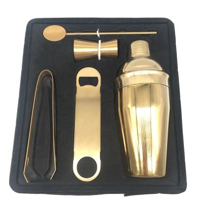 China Sustainable 550ml 18oz Premium Bamboo Holder 13 Pieces Stainless Steel Cocktail Shaker for sale