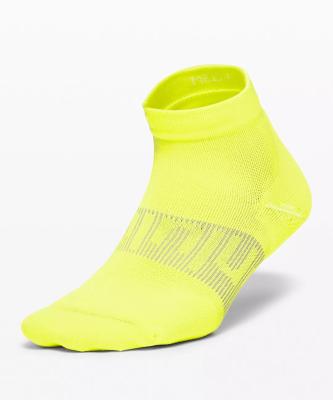 China XY-0019 Solid Color Breathable Smart Women Socks Ankle Sports Custom Socks for sale