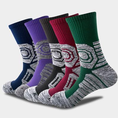 China Unisex Thick Soft QUICK DRY Terry Socks Breathable Athletic Basketball Compression Sports Socks For Women Men for sale