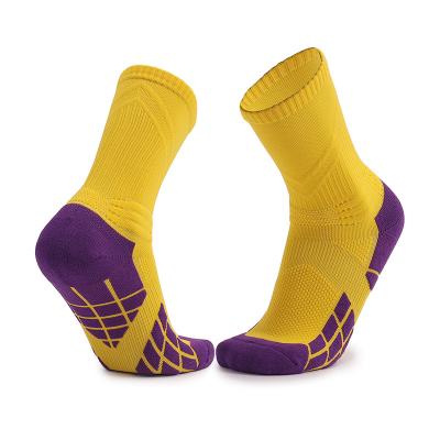 China Breathable Elastic Thicken Non-slip Protective Socks Thick Basketball Hoops Fashion Men Sports Socks for sale