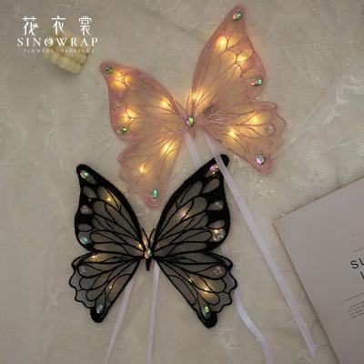 China Aseptic SINOWRAP Florist Supplies Wedding Decorations Wholesale Butterfly Flower Packaging for sale