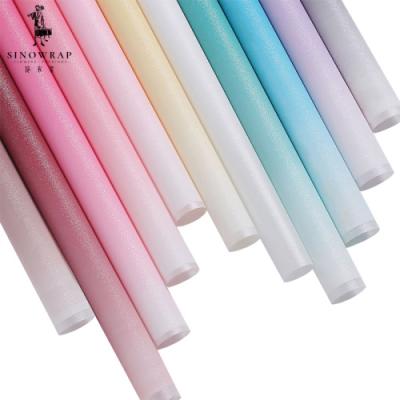 China Water Soluble SINOWRAP factory directly Color gradient shiny plastic flower wrapping paper for florist and flower shop for sale