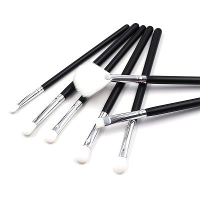 China cruelty free synthetic hair 7 pcs eye shadow brush black make up brush highlighter bar contour blending face blush powder fan brush for sale