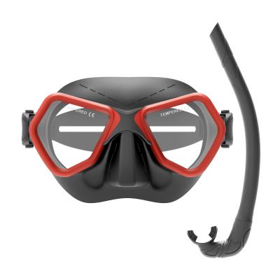 China Professional Grade Free Diving Mask and Snorkel Set with Anti-Fog Toughened Glass Lens Snorkel Mask Set for sale