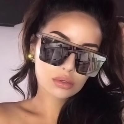 China Fashion Sunglasses 2021 Newest Fashion Sunglasses Men Women Unique Luminous Black Wholesale Custom Glasses Eyewear Shade Vintage Sun Glasses for sale