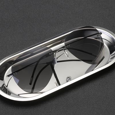 China Fashion Sunglasses 2021 Newest Wholesale Custom Polarized Fashion Titanium Men Women Eyewear Shade Sun Glasses By Rimless Round Sunglasses for sale